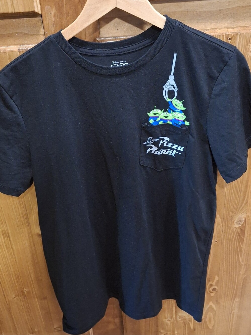 Toy Story Mens Medium Pizza Planet Alien Pocket Tee - Black with Green Accents